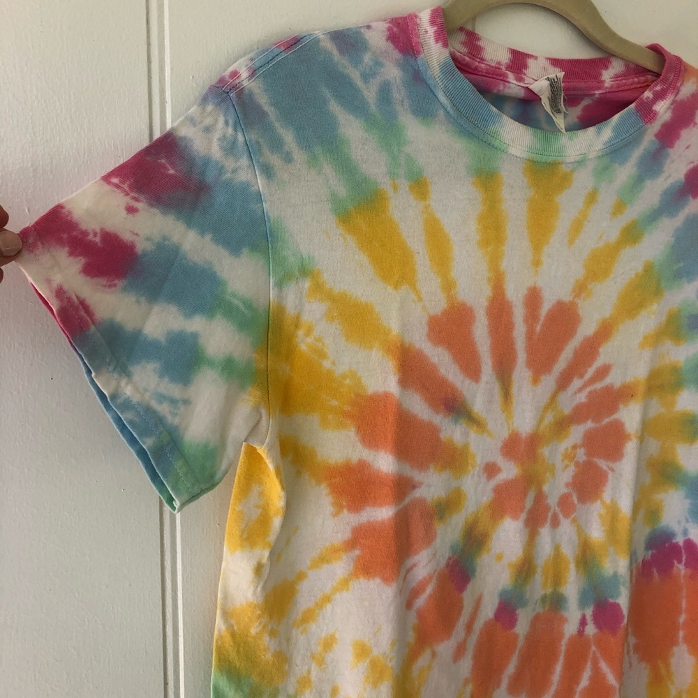 Vintage Spiral Tie-Dye Rainbow Cotton Tee Shirt 🌈 - Picture 7 of 11